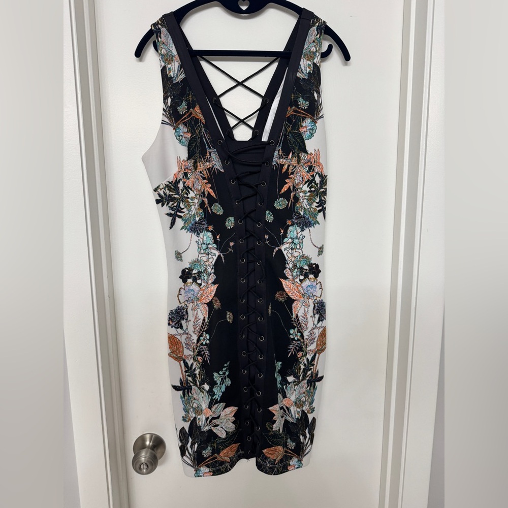 Bebe Black Floral Lace-Up Dress Sz LG